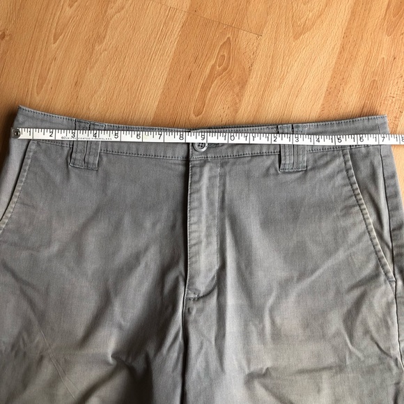 O’Neill Hybrid Short - Picture 15 of 16